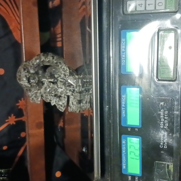 Yoooerlite Skull with Ram Head - Picture 5 of 5